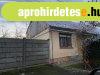 Gyula-�jv�rosi r�sz�n 2 szob�s h�zr�sz