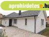 Erd� k�zeli ter�leten �j �p�t�s� csal�di h�z elad�! - Vonyar