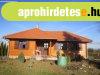 Pécstől 15 percre, 2 családi ház + vállalkozás, 2 hektáron e Pécstől 15 percre, 2 családi ház + vállalkozás, 2 hektáron e