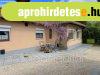 K�ny - 2 lakr�szes csal�di h�z �zlethelyis�ggel elad�