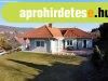 Telkiben 216 m2-es, 4 szob�s csal�di h�z 1203 m2 telken elad