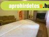Szolnokon a Th�k�ly �ton 2 szob�s csal�di h�z 3 db  gar�zzsa